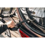 Portabici pieghevole per gancio di traino Thule OutPace 2 con piattaforma per 2 bici - immagine 12